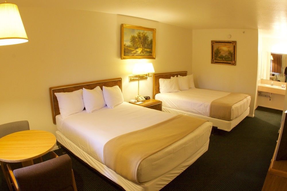 Adventure Inn Ντουράνγκο Εξωτερικό φωτογραφία